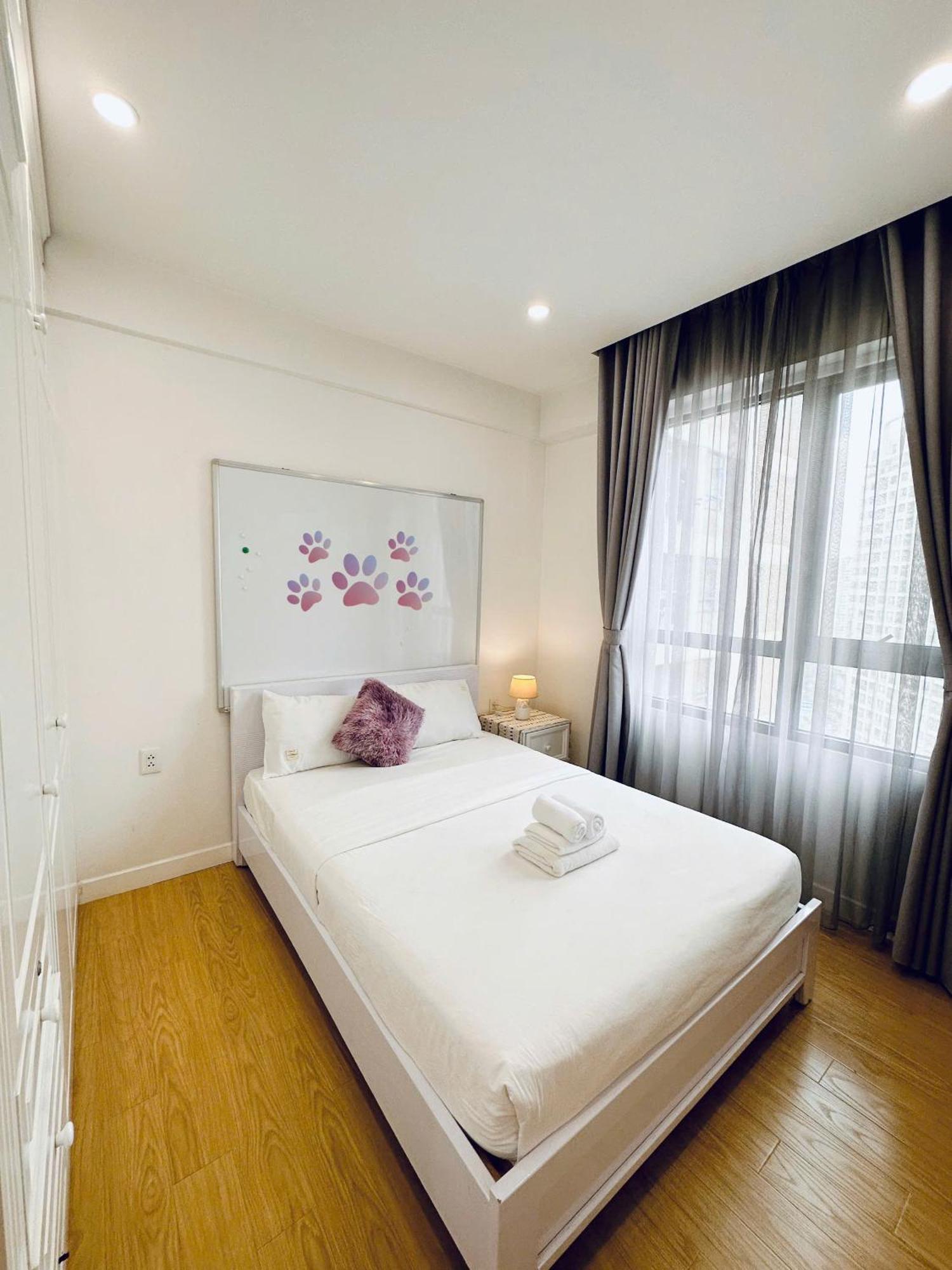 Samhomes - Luxury At Masteri Thao Dien - Free Gym, Pool * Ho Chi Minh City